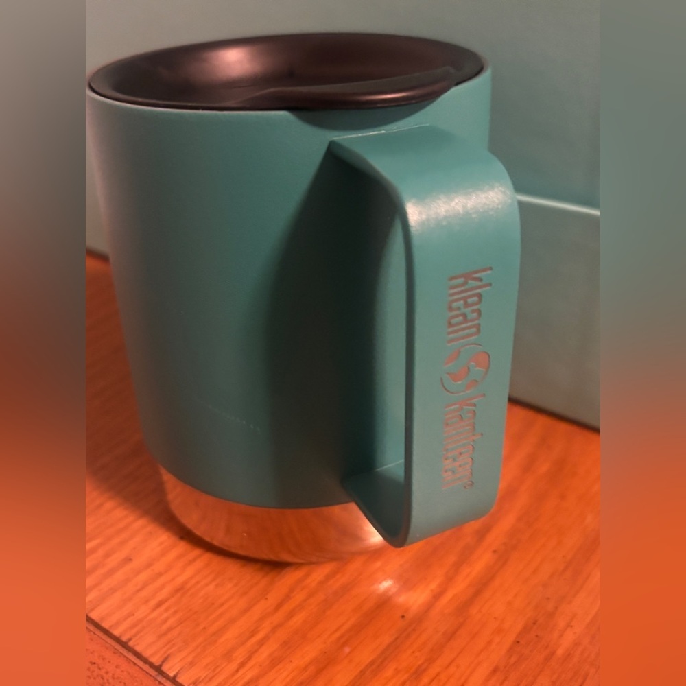 Kleen Kanteen insulated mug w lid excellent teal color